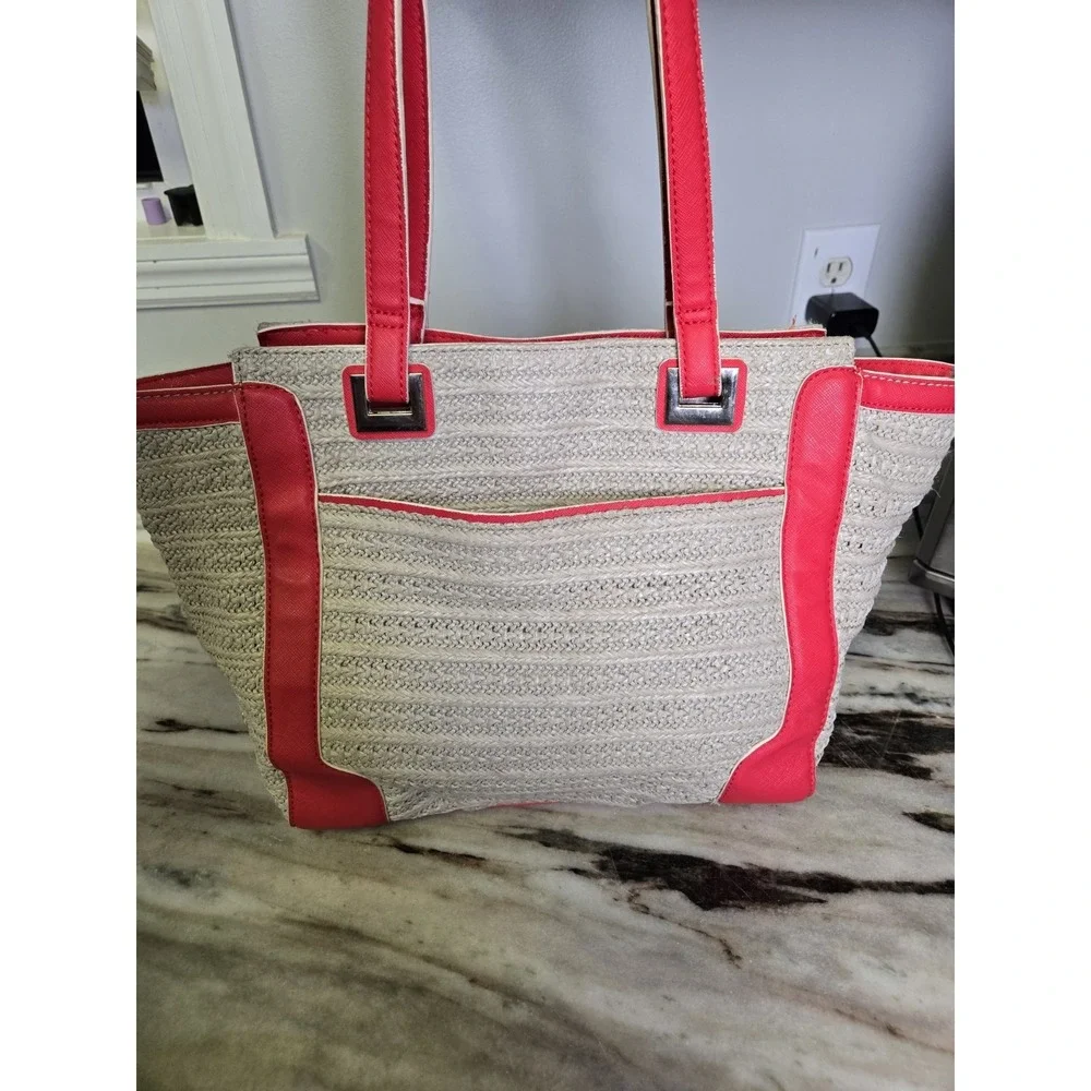 Women's Simply Vera Vera Wang Tote Bag Red Straw‎ Shoulder Bag Purse